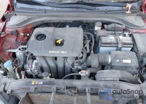 2017 Hyundai Elantra Se z USA, uszkodzony, nr VIN KMHD84LF6HU065565